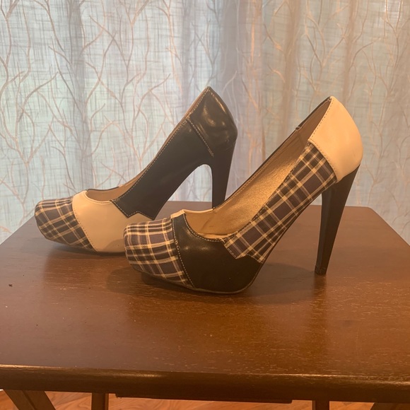 Qupid black/white/blue plaid platform heels - Picture 4 of 5